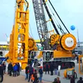 BAUER MC 96 duty-cycle crane with electric drive